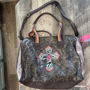 NWT Western Overnight Bag